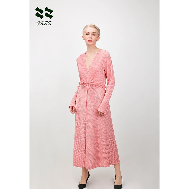 Pleated Long Pink Dress With Long Sleeves